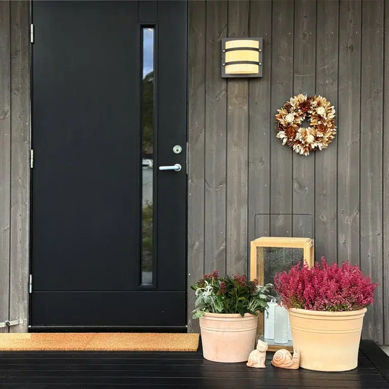 Høstfint inngangsparti – på 3 budsjetter