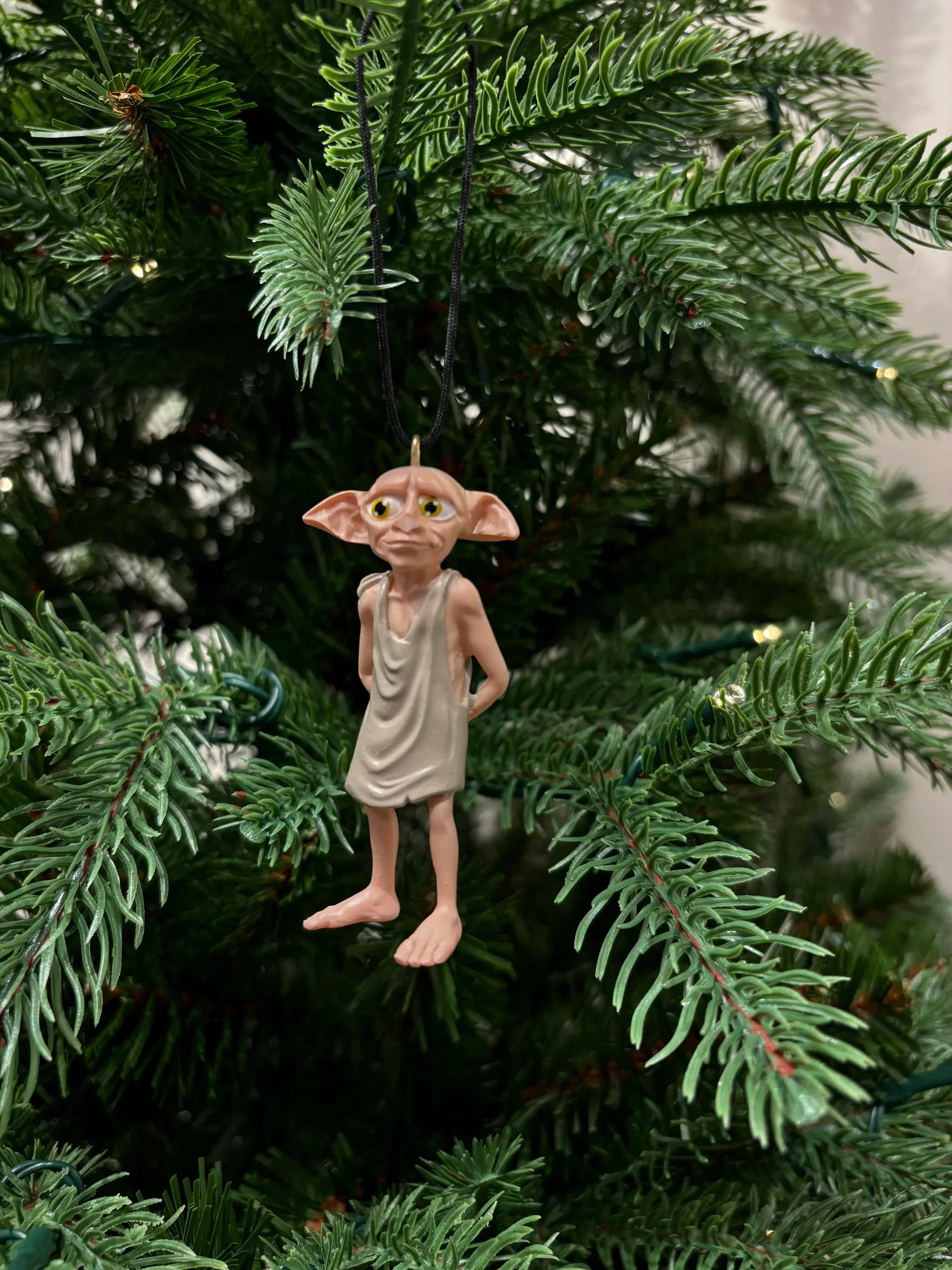 Ornament Dobby