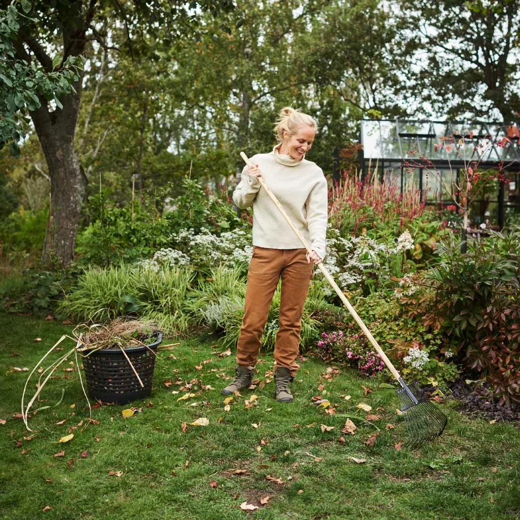 Ta vare på hagen i høst – gode tilbud på redskaper og utstyr