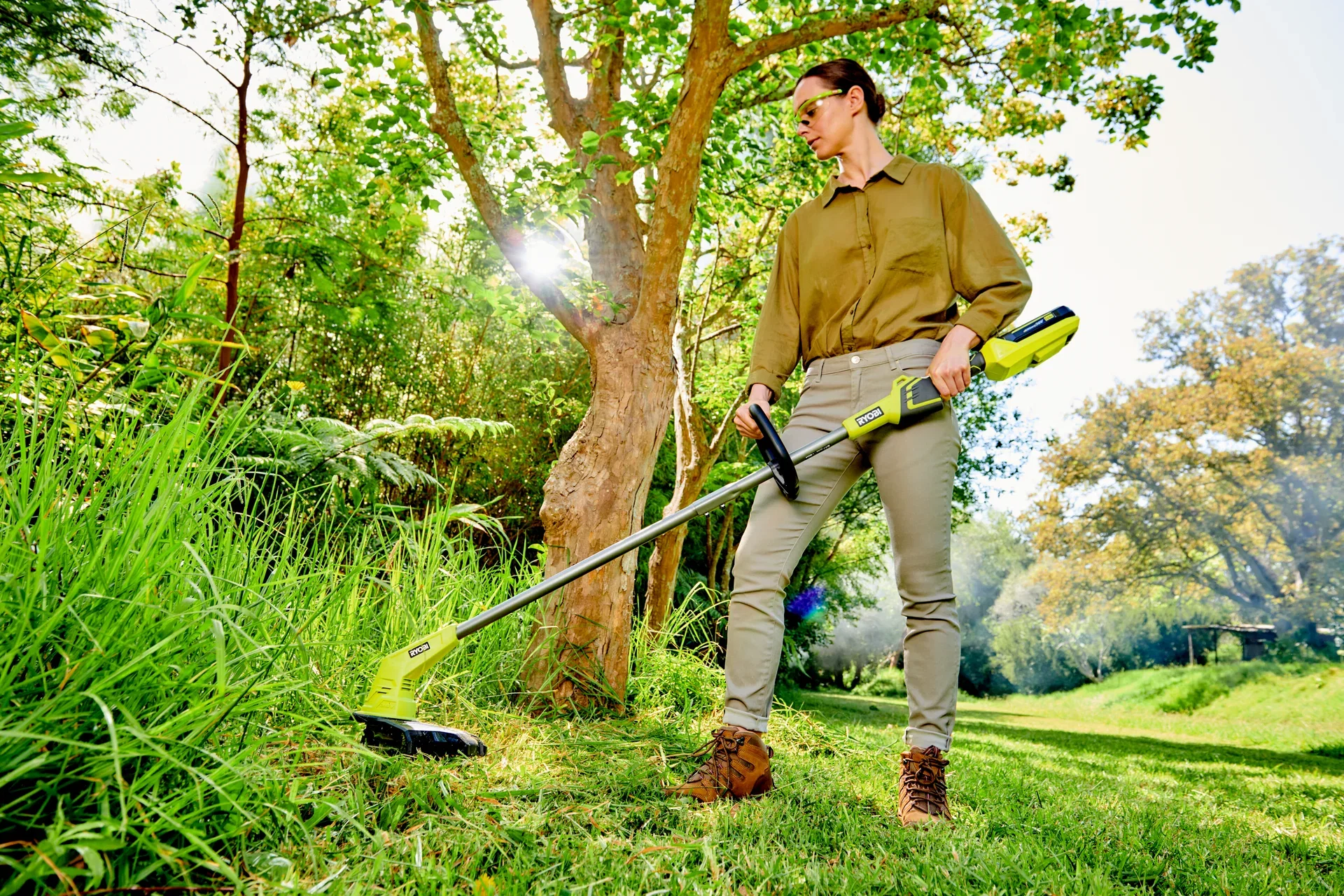 Battery trim RY36LT33A-0